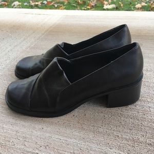 Dress Barn professional shoes